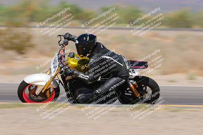 media/Oct-01-2023-SoCal Trackdays (Sun) [[4c570cc352]]/Turn 15 Inside (140pm)/